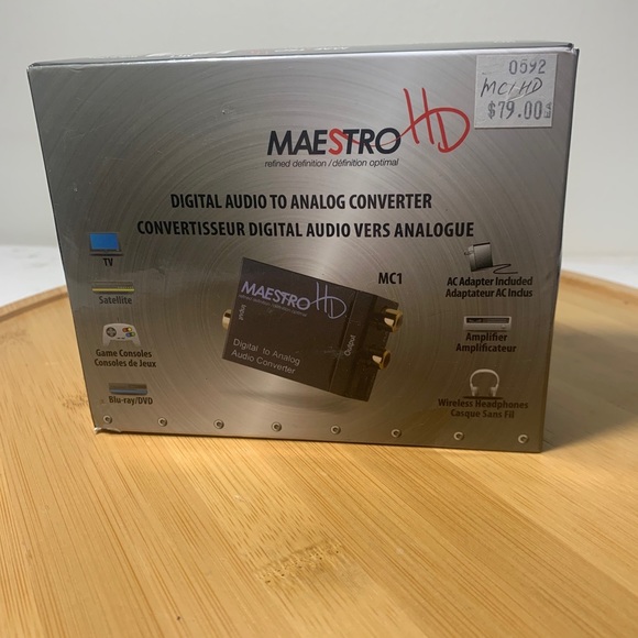 Maestro HD MC1 Digital Audio To Analog Converter A/V w/ AC Adapter - Picture 4 of 4